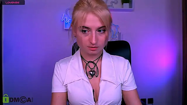 melisa_white1 Adlı Modelin Canlı XXX Sohbeti