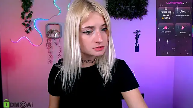 melisa_white1 Adlı Modelin Canlı XXX Sohbeti
