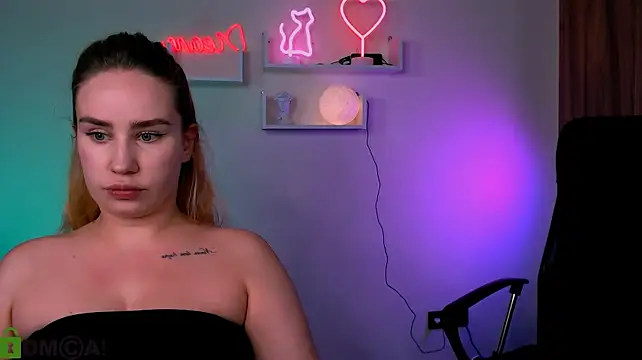 melisa_white1 Webcam-Show