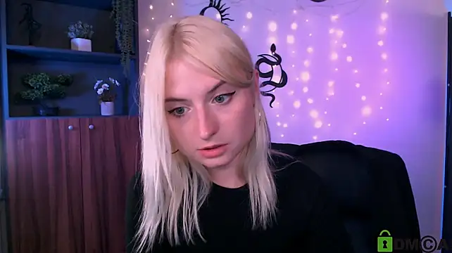 melisa_white1's Live XXX Chat