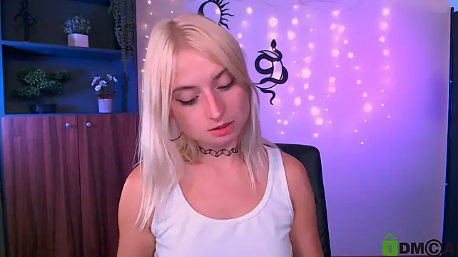 melisa_white1 现场XXX聊天