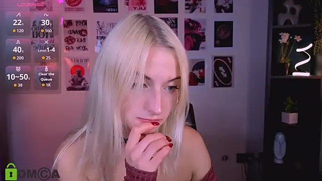 Pokazy przed kamerką – melisa_white1