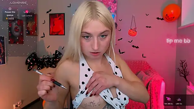 melisa_white1: онлайн-секс-чат