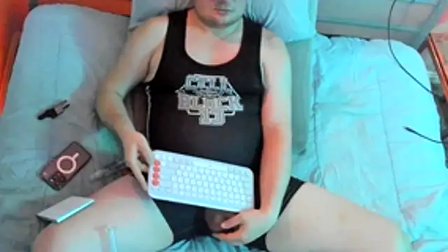 Show modela tomfork na web-kameri
