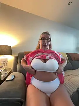 Mrsmoggy Webcamshow