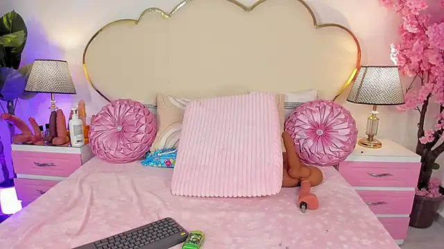 CahitlinBell – Naživo chatovacia miestnosť