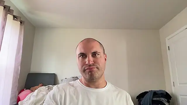 הופעת וובקאם של SluggishChase99