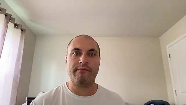 SluggishChase99's Webcam Show