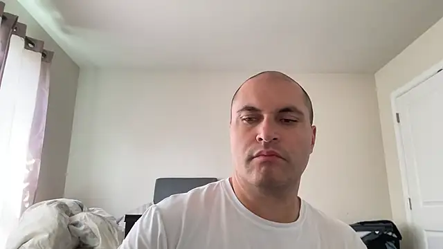SluggishChase99's Webcam Show