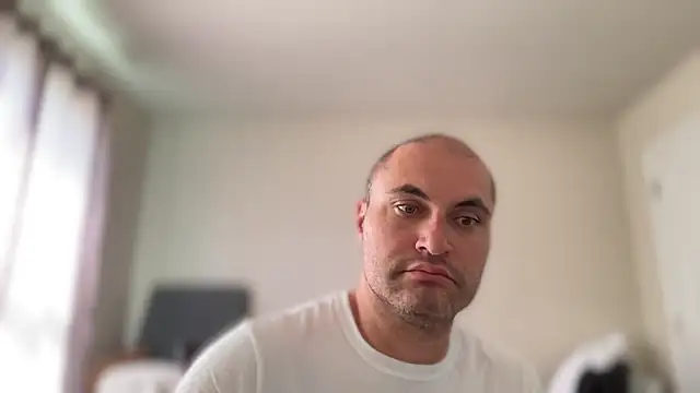 SluggishChase99's Webcam Show
