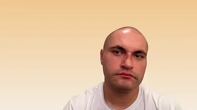 SluggishChase99: διαδικτυακό σόου στην κάμερα