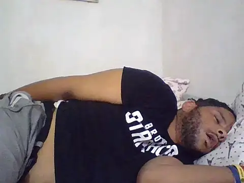 Dj-yefri-pauta ওয়েবক্যাম শো