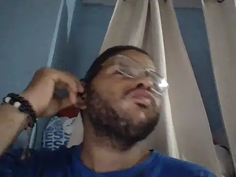 Show de Dj-yefri-pauta na webcam