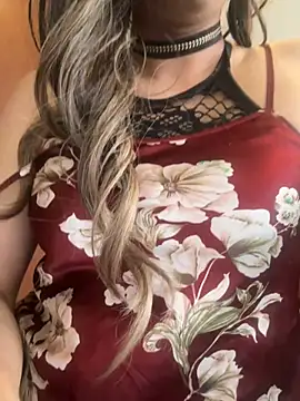 Show modela violetax94 na web-kameri