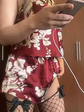 violetax94 Show in webcam