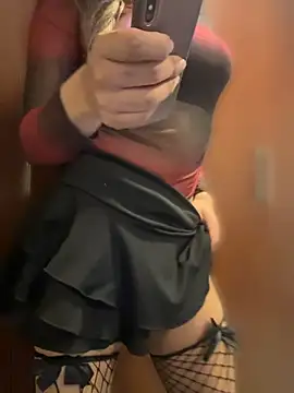 violetax94 Show in webcam