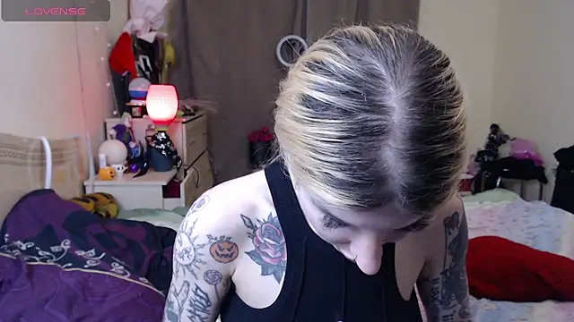 BLACKPeonyy – Naživo XXX chat