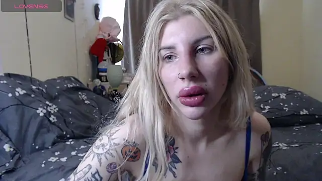 BLACKPeonyy's Live XXX Chat