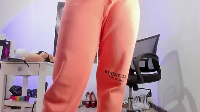 Sarah_Mistress_のライブXXXチャット