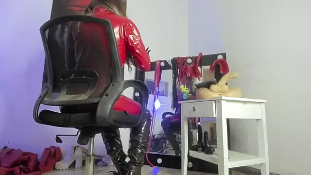 Webkamerová show Sarah_Mistress_