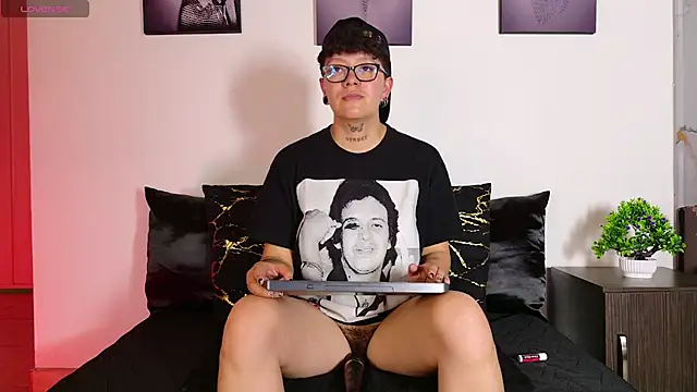 alex_noa's Live XXX Chat