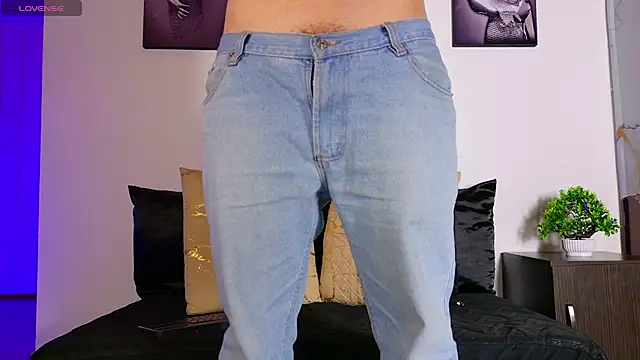 alex_noa's Live XXX Chat