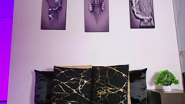 XXX chat uživo modela alex_noa