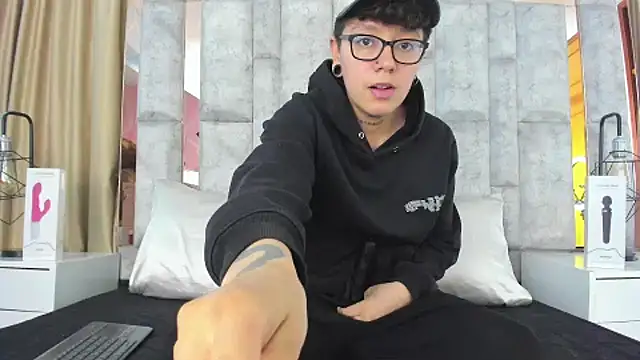 Sembang XXX Secara Langsung alex_noa