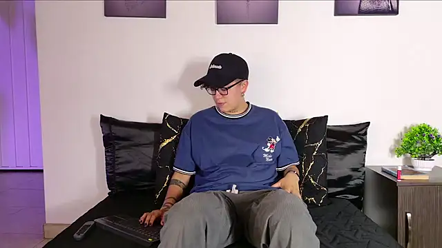 alex_noa's Webcam Show