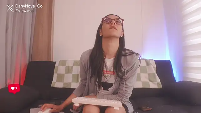 DanyNova_Co Live XXX-Chat