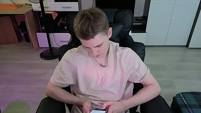 angryzan Show Webcam