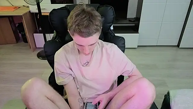 angryzan – webcam-show