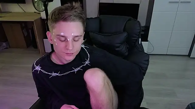 pvlpstvy Webcamshow