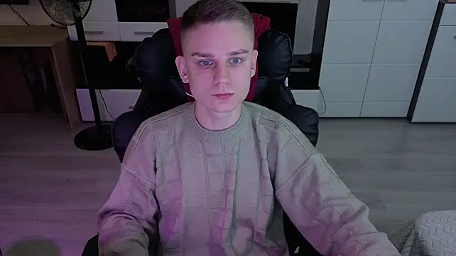 pvlpstvy Webcam show