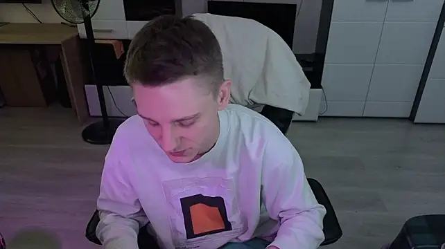 pvlpstvy's Webcam Show