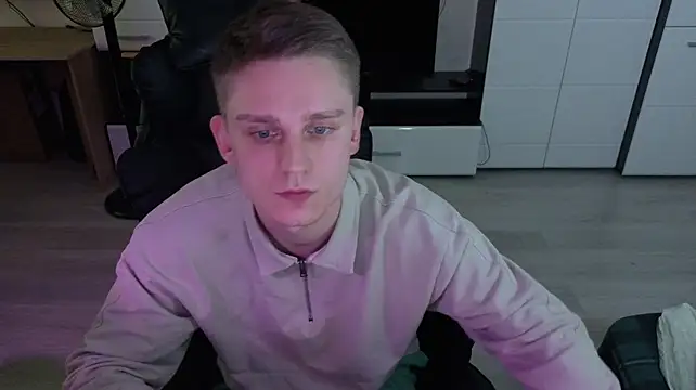 pvlpstvy's Webcam Show