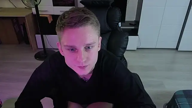 pvlpstvy Webcamshow