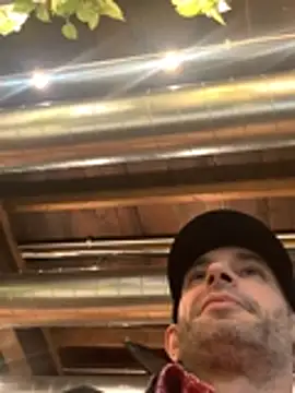 hailzeffn 在線直播表演