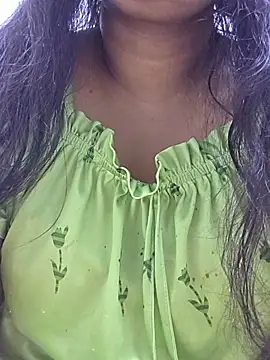 Mallu_anu369 Adlı Modelin Canlı XXX Sohbeti