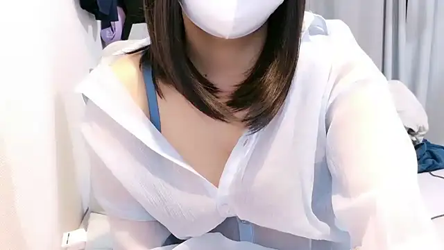 YUTSU_KIのウェブカメラショー