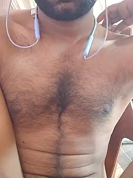 הופעת וובקאם של melodyk