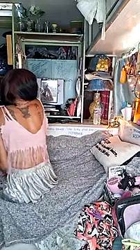 whitetrashdirtyslut: διαδικτυακό σόου στην κάμερα