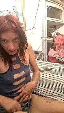 Show Webcam de whitetrashdirtyslut