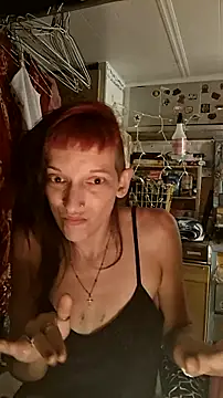 Show Webcam de whitetrashdirtyslut
