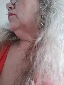 Chat +18 de Snezhana ao vivo