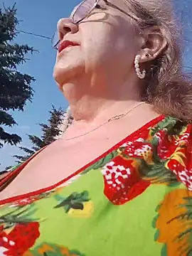 Snezhana's Live XXX Chat
