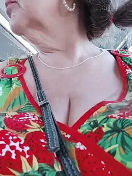 Snezhana 现场XXX聊天