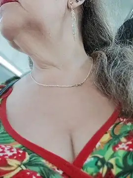 Snezhana Adlı Modelin Canlı XXX Sohbeti