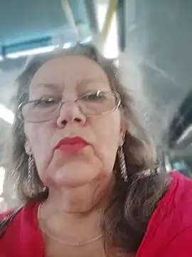 Snezhana live XXX chat
