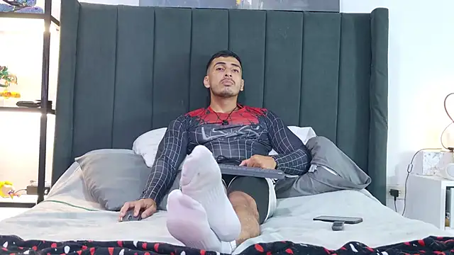 muscle_ares' Webcam Show